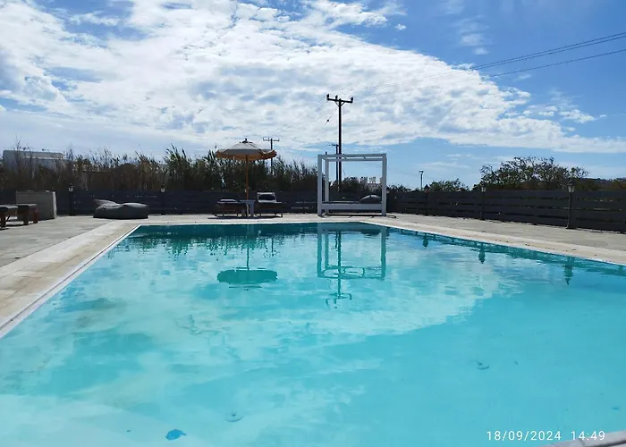 Nikos Hostal Mykonos Town