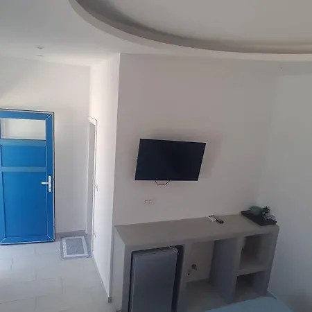 Vandrerhjem Nikos Mykonos Town