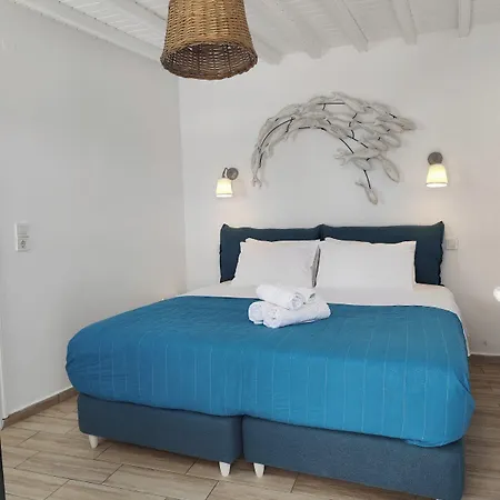 Nikos Hostel Mykonos Town