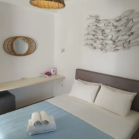 Hostel Nikos