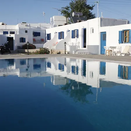 ホステル Nikos Mykonos Town